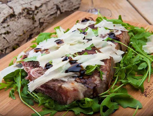 fiorentina-con-rucola-raspadura-glassa_al balsamico