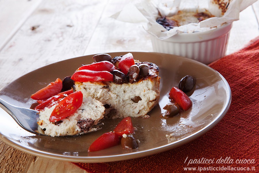 Tortino-di-ricotta-e-olive-aperto