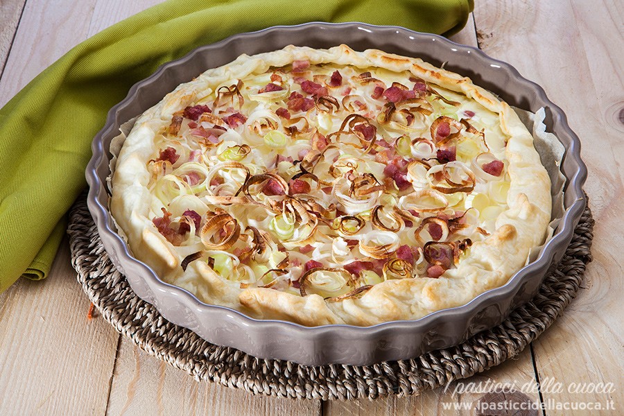 Torta-salata-con-porri,-pancetta-e-yogurt_1