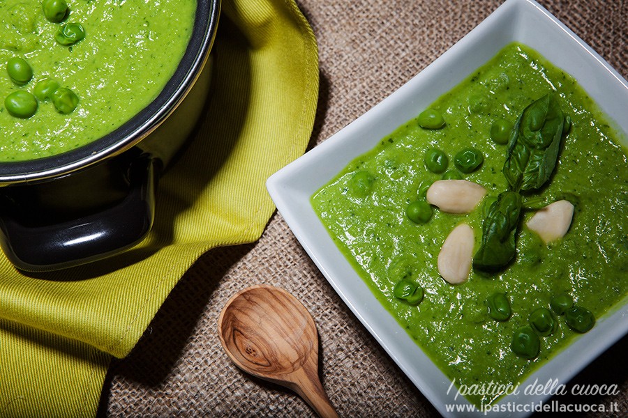 vellutata-di-piselli-alto