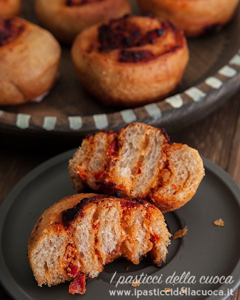 Girelle-ai-pomodori-secchi_aperte