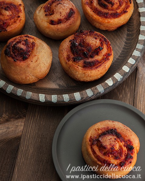 Girelle-ai-pomodori-secchi_viste-dal-alto