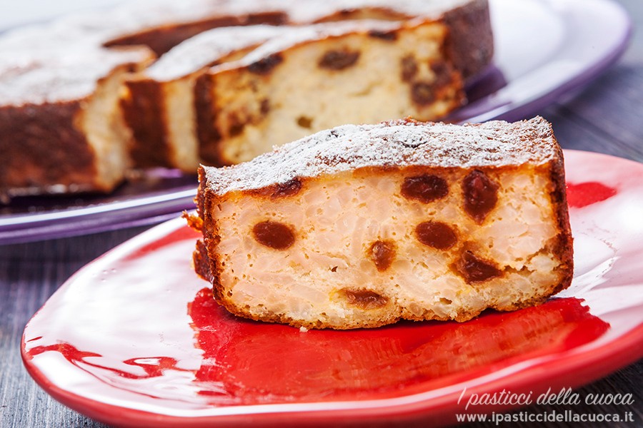 Fetta di ciambella di riso con uvetta