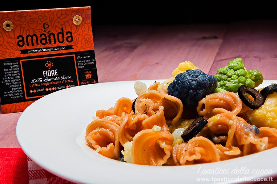 Pasta-di-lenticchia-con-etichetta-Amanda