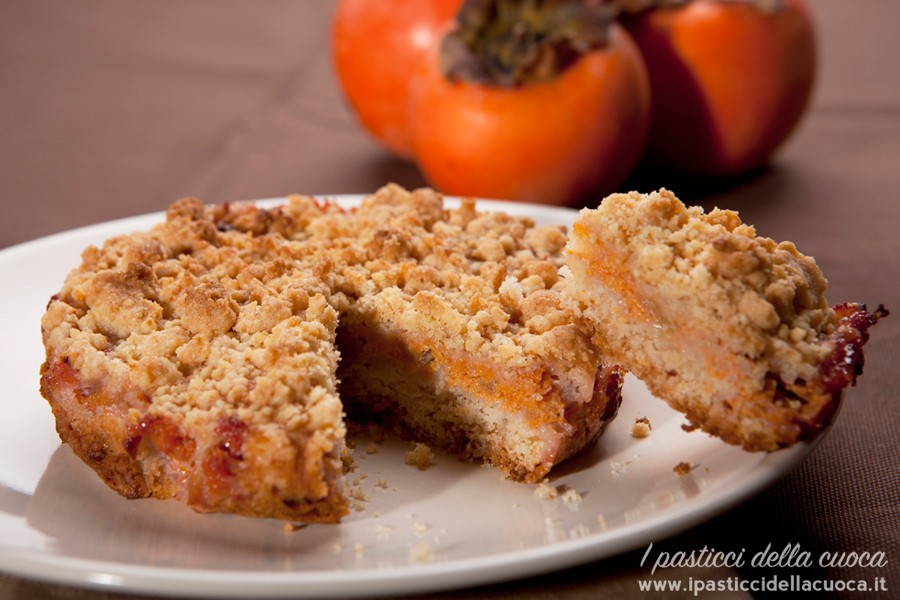 crumble ai cachi maturi