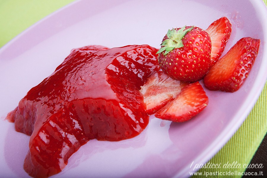 gelatina-di-fragole