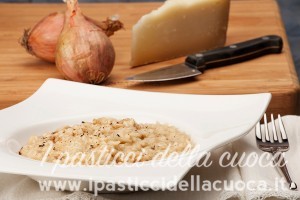Risotto-con-pecorino-e-balsamico_evidenza