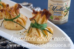 Fagottini-di-crepes_evidenza