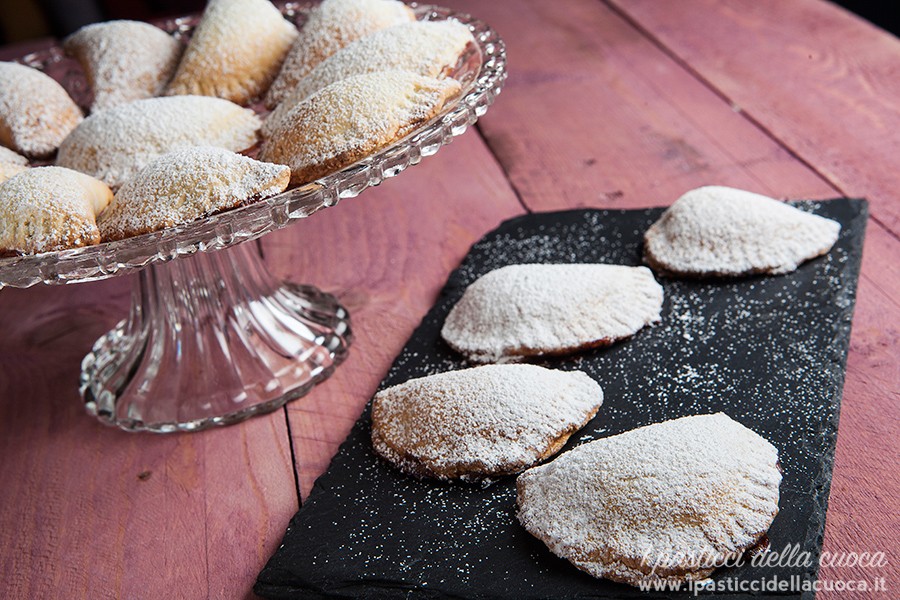 Tortelli-dolci_evidenza