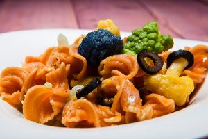 Pasta-di-lenticchia-con-cavolfiori-vista-da-vicino