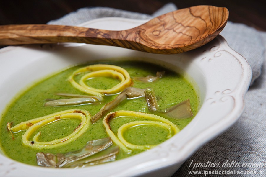 Minestra-di-ceci-e-carciofi_evidenza