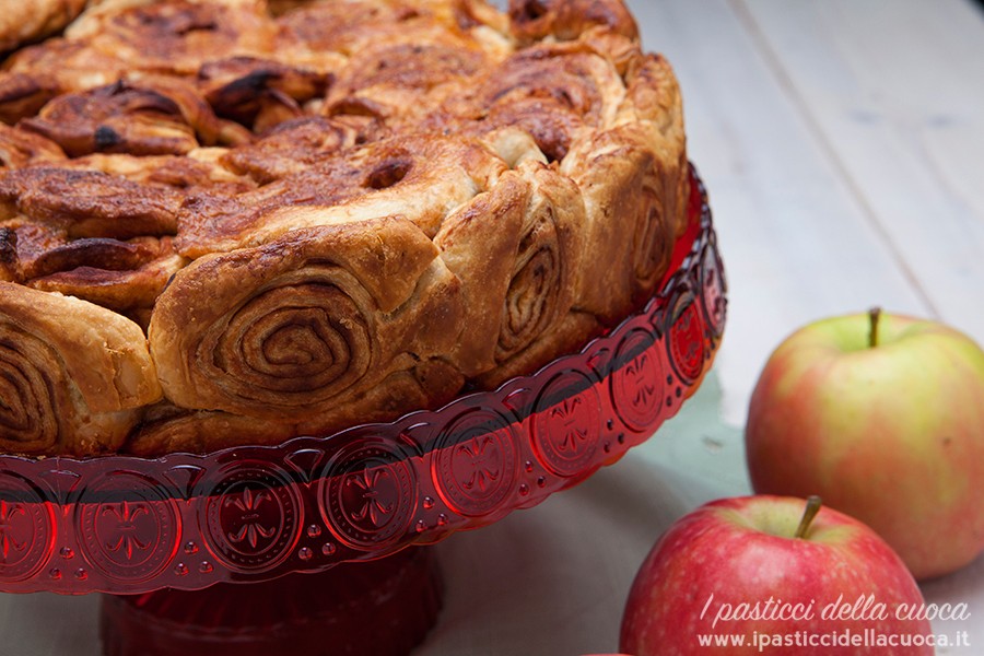 Torta di mele e cannella