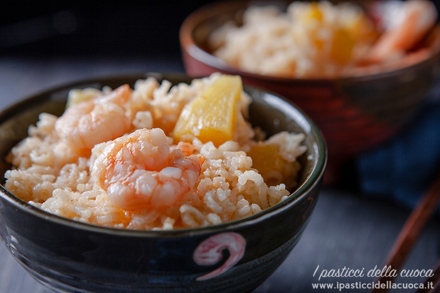 Riso-con-gamberi-e-ananas