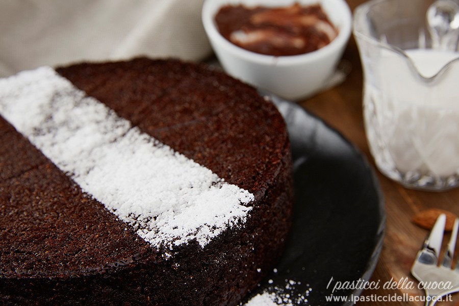 Torta-alla-quinoa-e-nocciolata