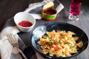 Farfalle-con-salmone-e-caviale_
