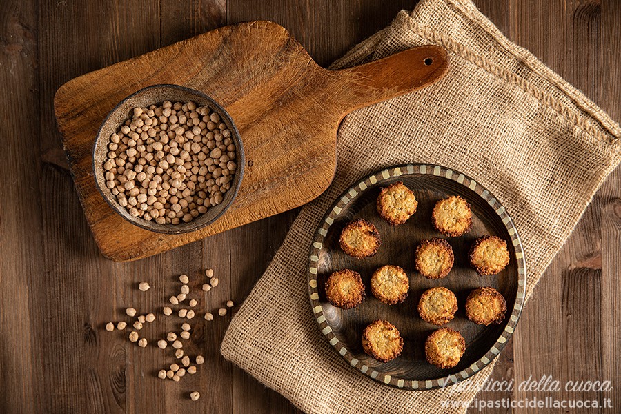 Biscottini-con-i-ceci
